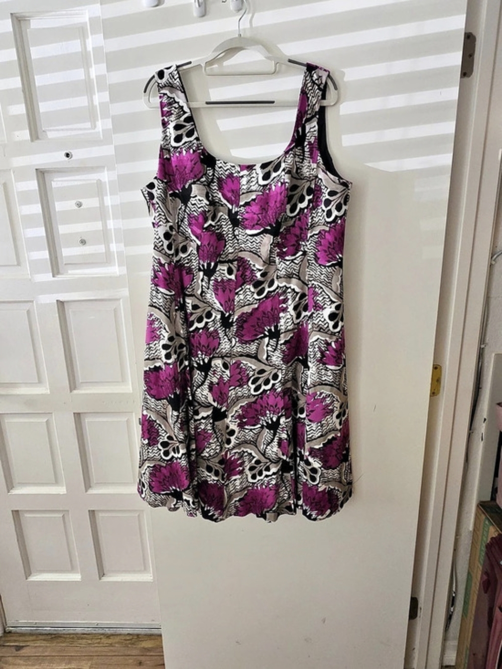 Nine West Floral Mini Dress in Pink & Black Size 18W Like New